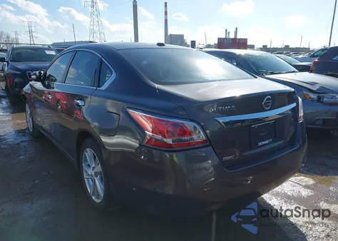 2015 Nissan Altima 2.5 Sv z USA, uszkodzony, nr VIN 1N4AL3AP3FC499107